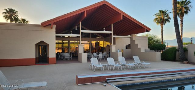 618 W Woodfield Court, Green Valley, AZ 85614