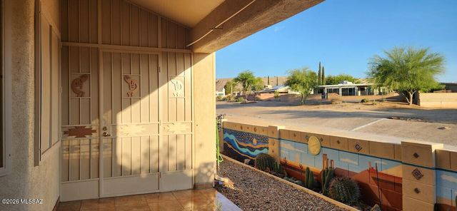 618 W Woodfield Court, Green Valley, AZ 85614