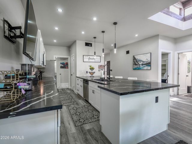 7663 E Pleasant Run, Scottsdale, AZ 85258