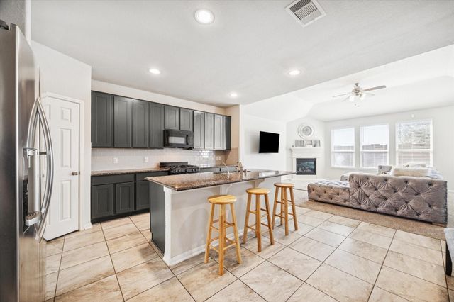 322 Upland Grove Trail, Rosharon, TX 77583