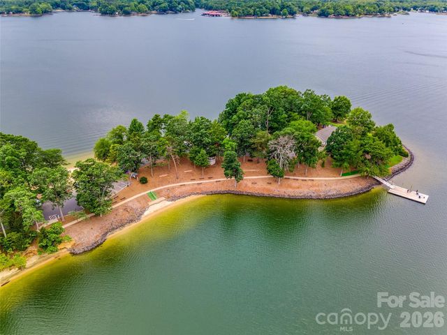 16149 Haroa Court, Tega Cay, SC 29708