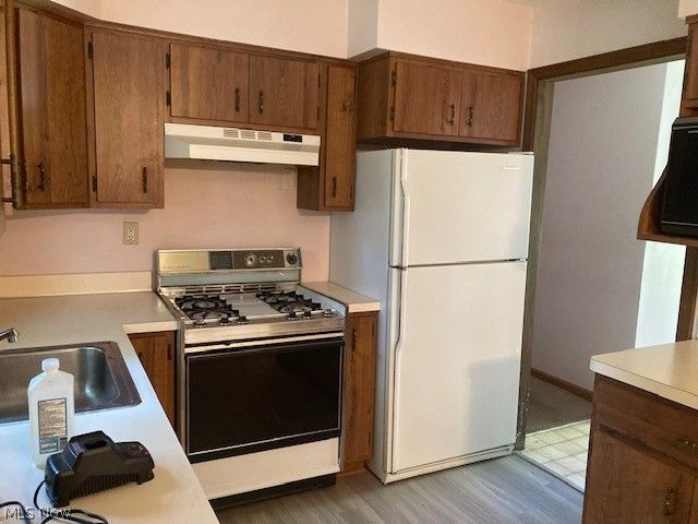 23031 Drake Road, Oakwood Village, OH 44146