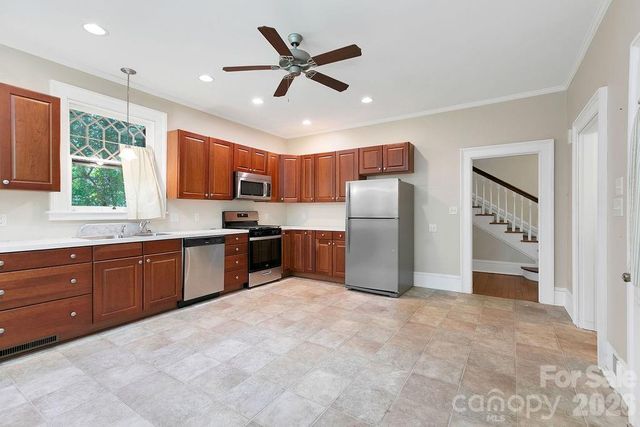 208 Probart Street, Brevard, NC 28712