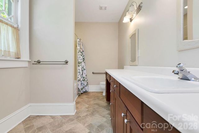 208 Probart Street, Brevard, NC 28712