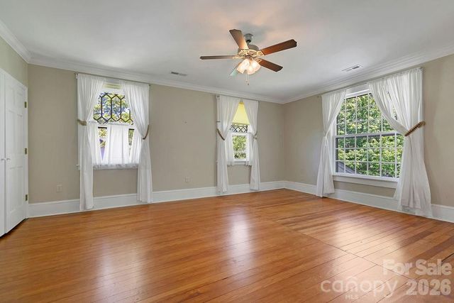 208 Probart Street, Brevard, NC 28712