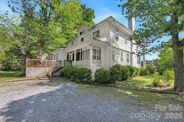 208 Probart Street, Brevard, NC 28712