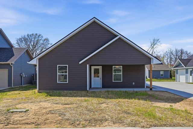 1107 N EIGHTH ST, Columbia, MO 65201