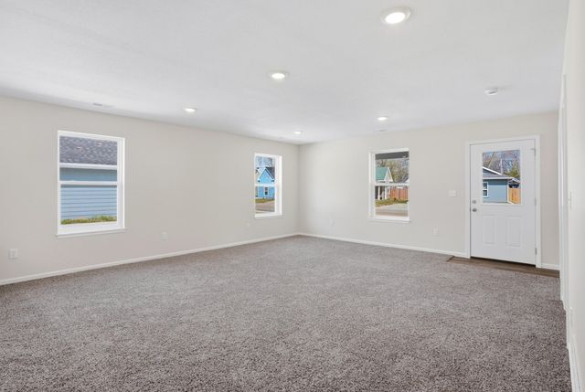 1107 N EIGHTH ST, Columbia, MO 65201
