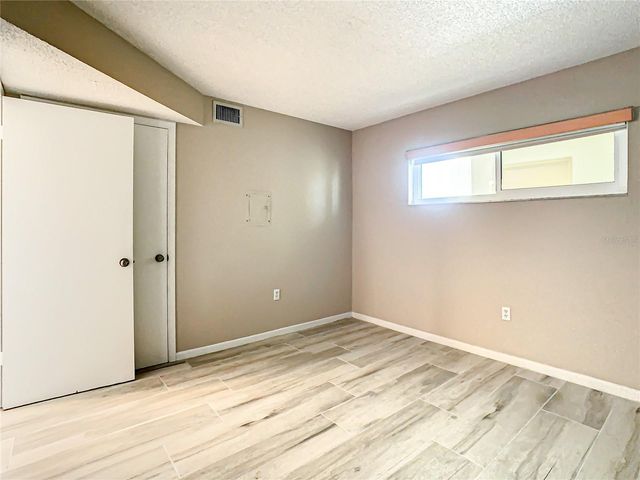 4575 COVE CIRCLE 309, St Petersburg, FL 33708