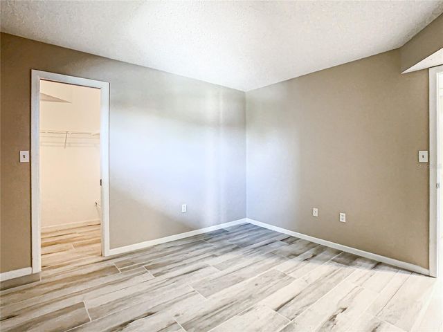 4575 COVE CIRCLE 309, St Petersburg, FL 33708