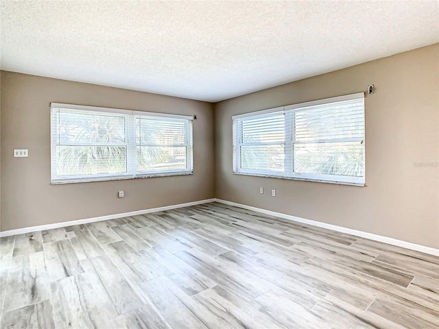 4575 COVE CIRCLE 309, St Petersburg, FL 33708