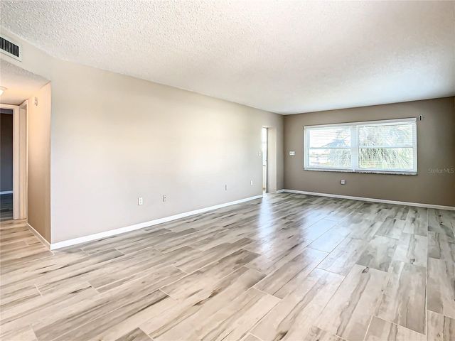 4575 COVE CIRCLE 309, St Petersburg, FL 33708