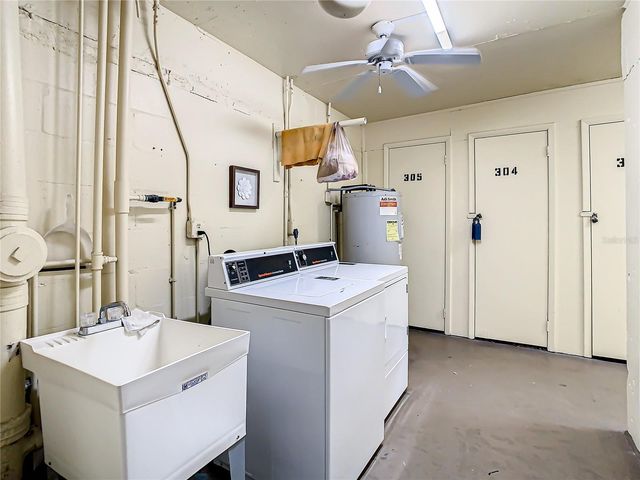4575 COVE CIRCLE 309, St Petersburg, FL 33708