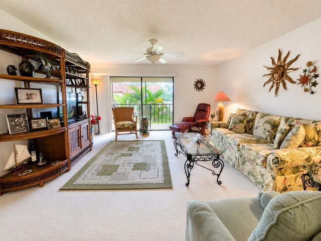 1435 57TH STREET W 1435, Bradenton, FL 34209