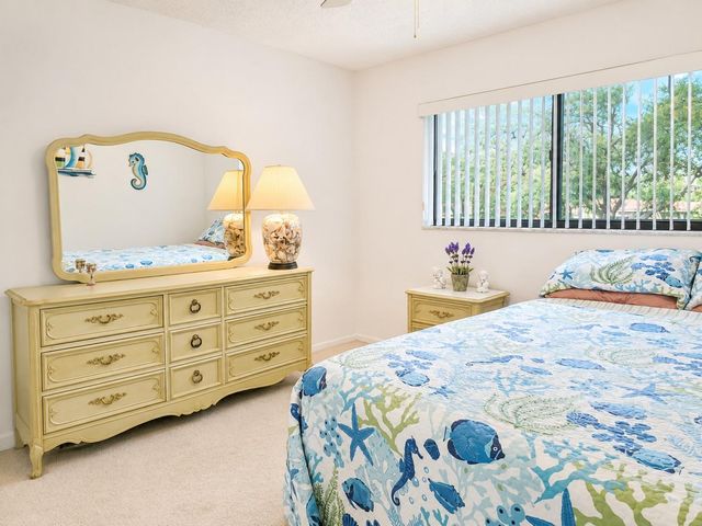 1435 57TH STREET W 1435, Bradenton, FL 34209