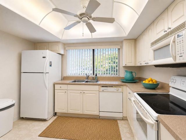 1435 57TH STREET W 1435, Bradenton, FL 34209