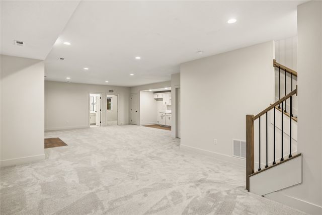 335 NW Red Oak Drive, Waukee, IA 50263