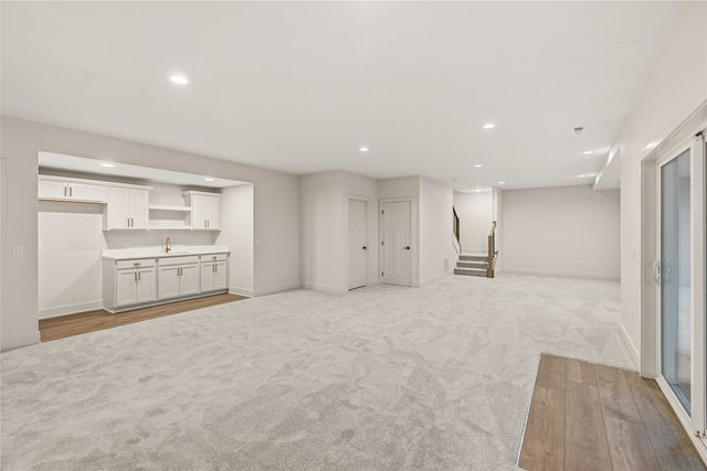 335 NW Red Oak Drive, Waukee, IA 50263