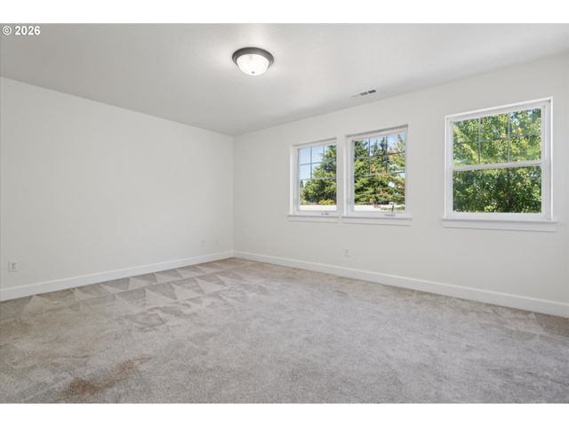 2605 Se 105TH Ave, Portland, OR 97266