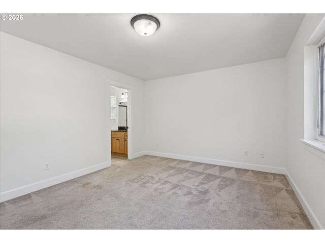 2605 Se 105TH Ave, Portland, OR 97266