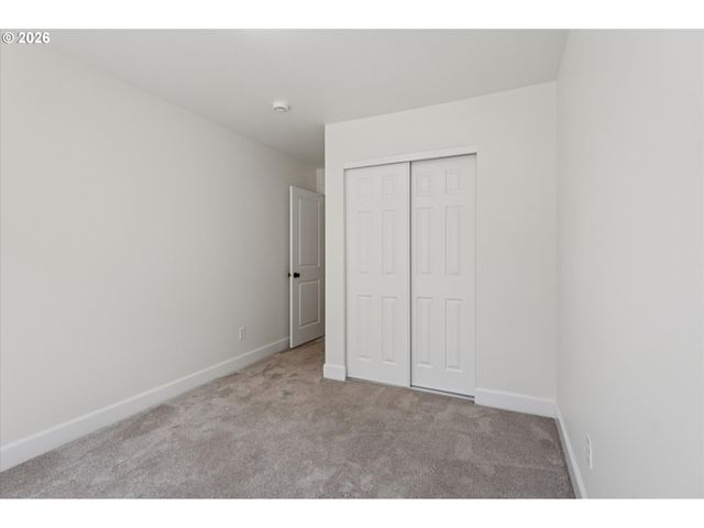 2605 Se 105TH Ave, Portland, OR 97266