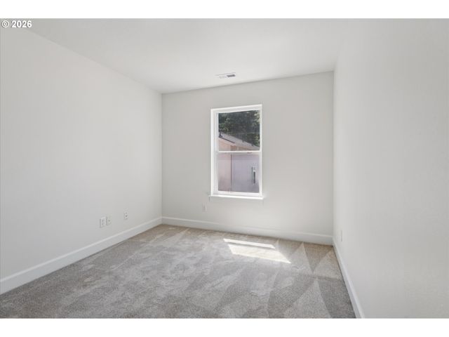 2605 Se 105TH Ave, Portland, OR 97266