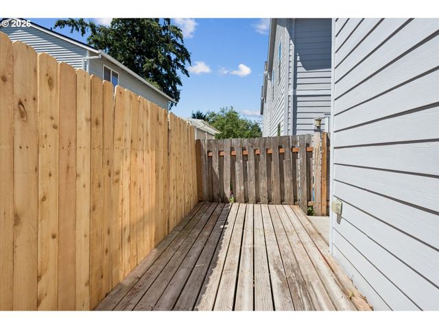 2605 Se 105TH Ave, Portland, OR 97266