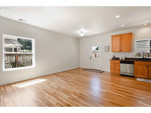 2605 Se 105TH Ave, Portland, OR 97266