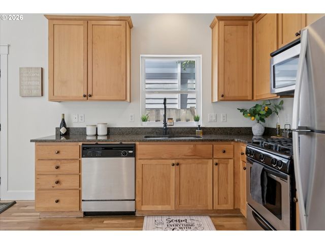 2605 Se 105TH Ave, Portland, OR 97266