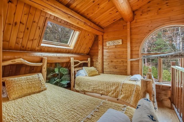 86 Smith Point Road, Alton, NH 03810