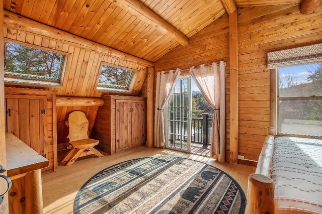 86 Smith Point Road, Alton, NH 03810