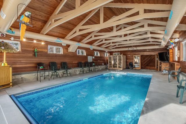 86 Smith Point Road, Alton, NH 03810