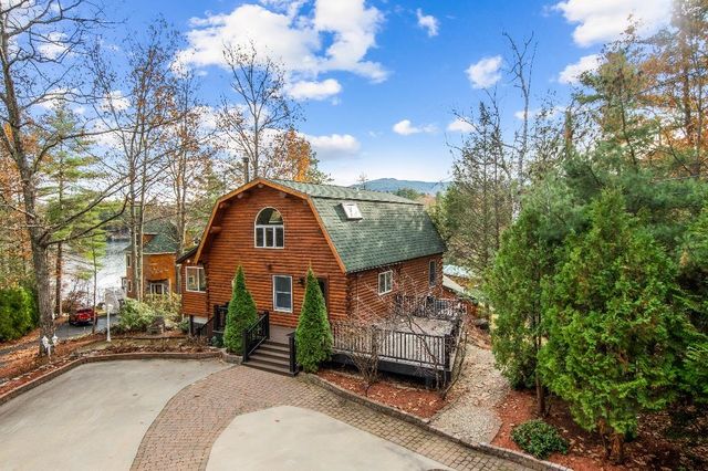 86 Smith Point Road, Alton, NH 03810