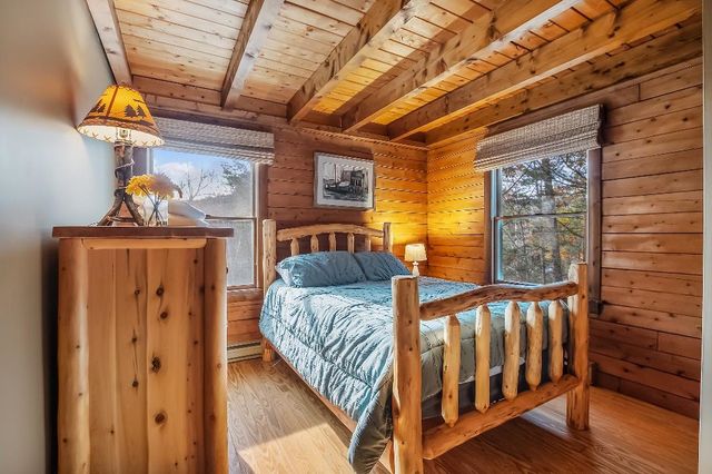 86 Smith Point Road, Alton, NH 03810