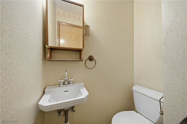 28759 Forest Road, Willowick, OH 44095