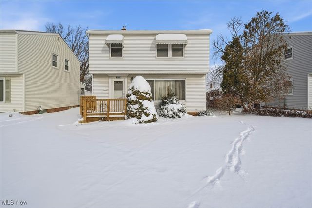 28759 Forest Road, Willowick, OH 44095