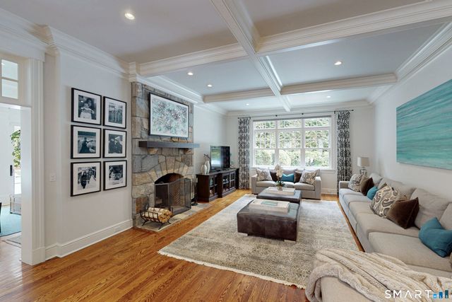 7 Buttonwood Lane, Darien, CT 06820