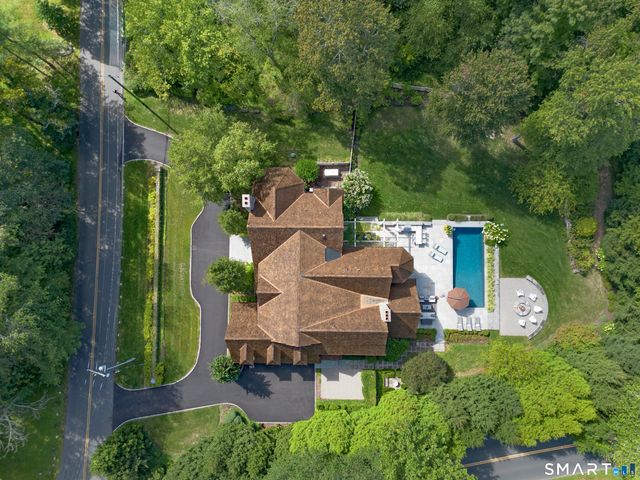 7 Buttonwood Lane, Darien, CT 06820