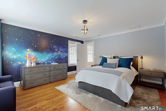 7 Buttonwood Lane, Darien, CT 06820