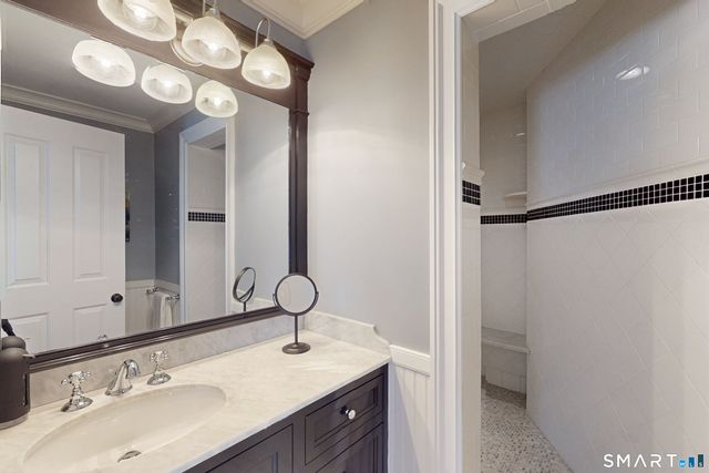 7 Buttonwood Lane, Darien, CT 06820