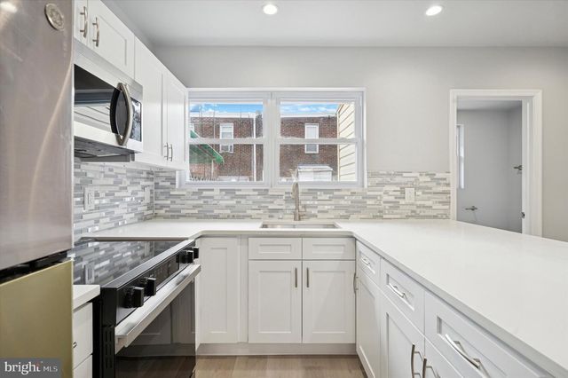 2530 S 74TH ST, Philadelphia, PA 19153