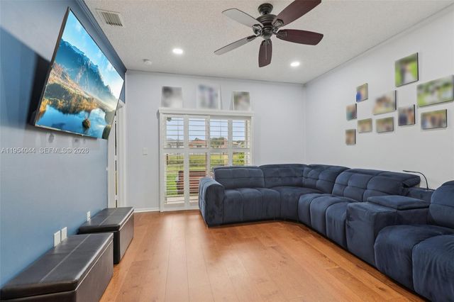 2923 Crestwood Ter 5104, Margate, FL 33063