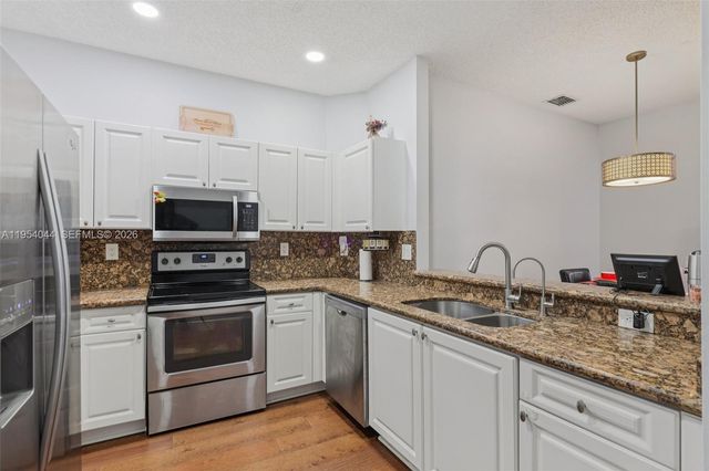 2923 Crestwood Ter 5104, Margate, FL 33063