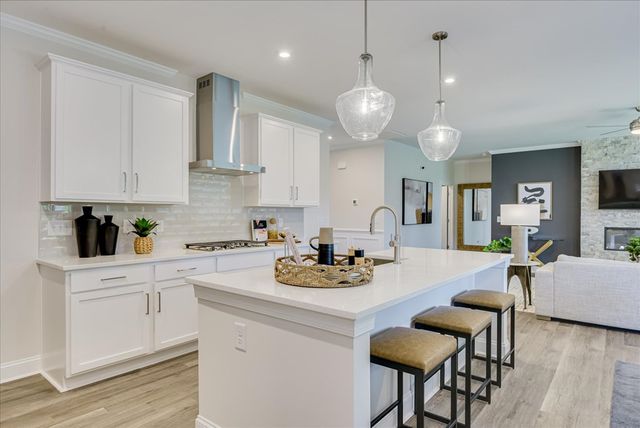 440 Hacienda Court, Sumter, SC 29150