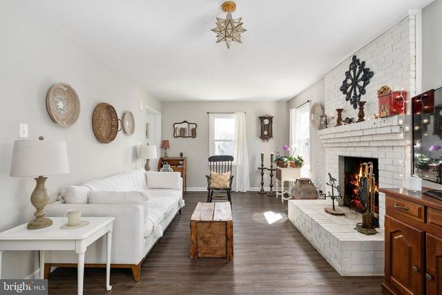 4008 BLAKE DR, Fredericksburg, VA 22407