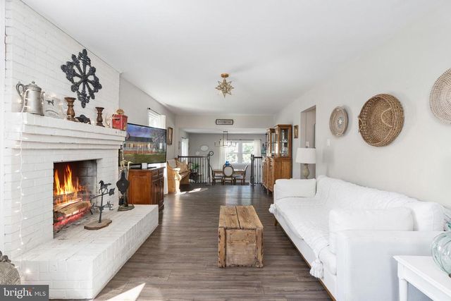 4008 BLAKE DR, Fredericksburg, VA 22407