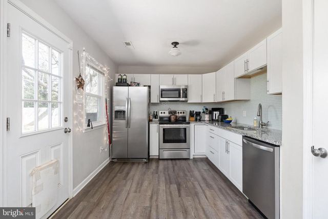 4008 BLAKE DR, Fredericksburg, VA 22407