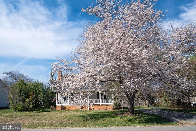 4008 BLAKE DR, Fredericksburg, VA 22407