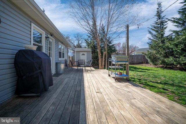 4008 BLAKE DR, Fredericksburg, VA 22407