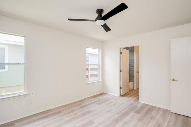 11409 Robert Wooding DR, Austin, TX 78748